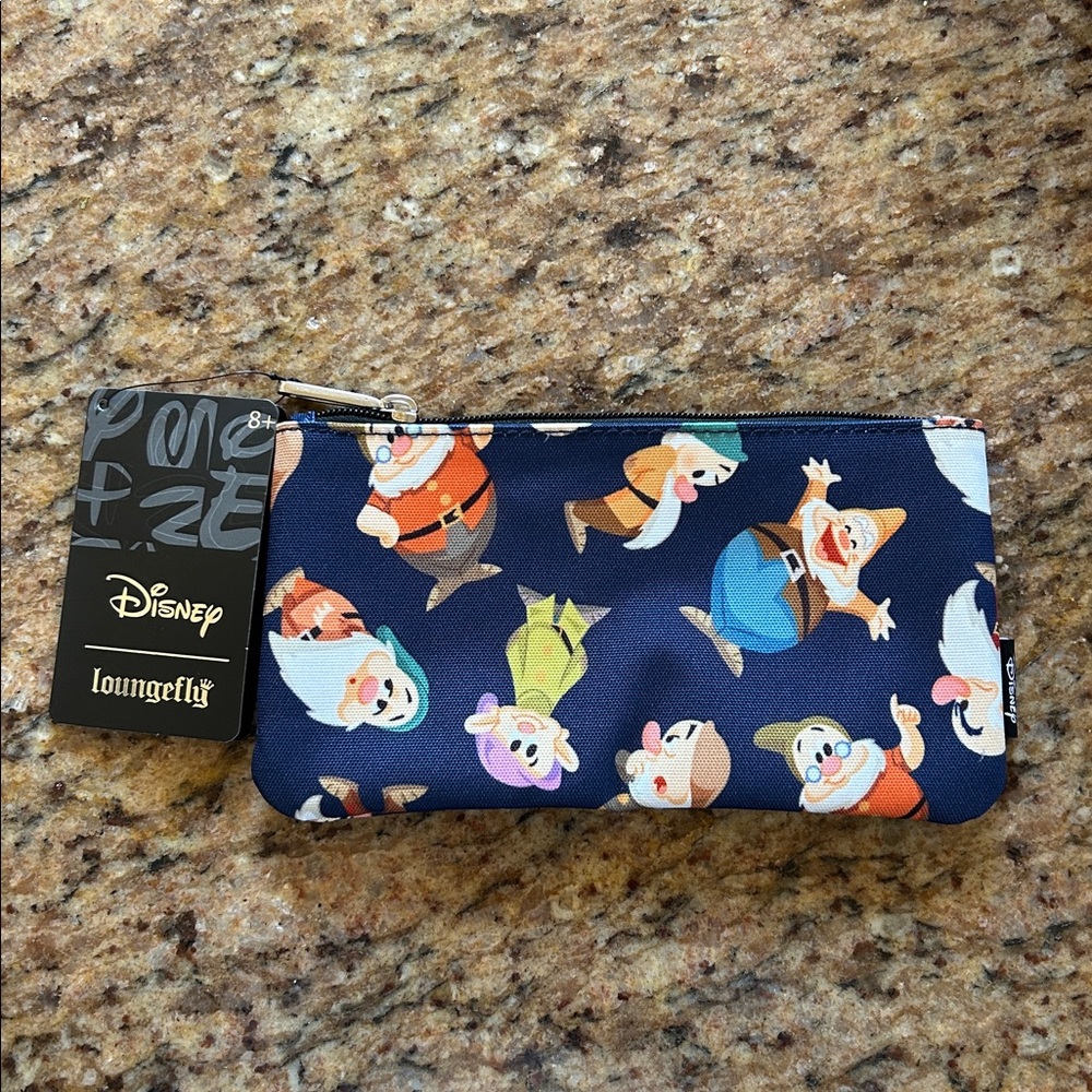 NWT Disney Loungefly Seven Dwarfs Zippered Cosmetic Pencil Case